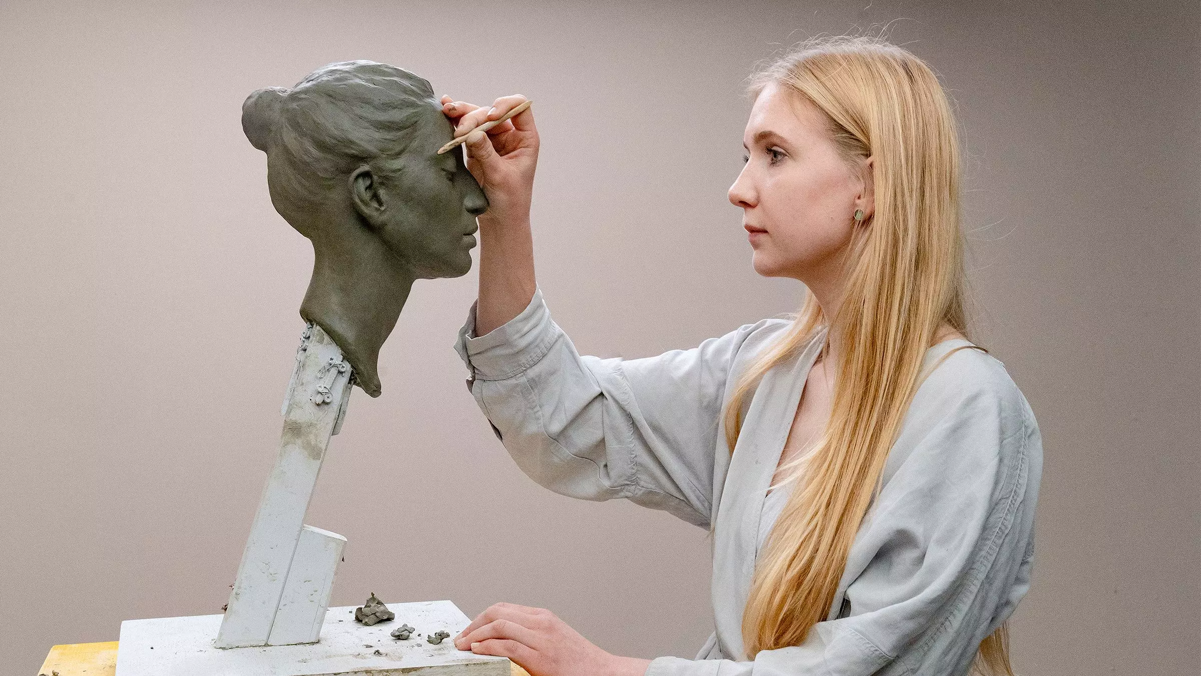 Sculpture Courses: A Scientific Overview of Artistic Education, Techniques, and Applications