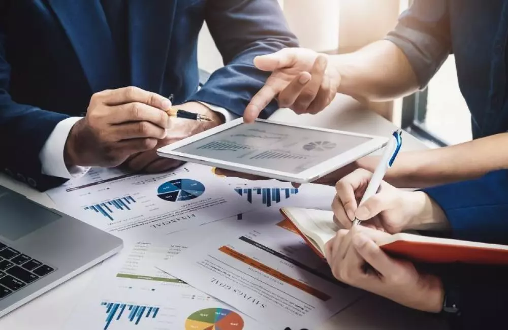 Understanding Financial Accounting Training: Structure, Mechanisms, and Learning Pathways