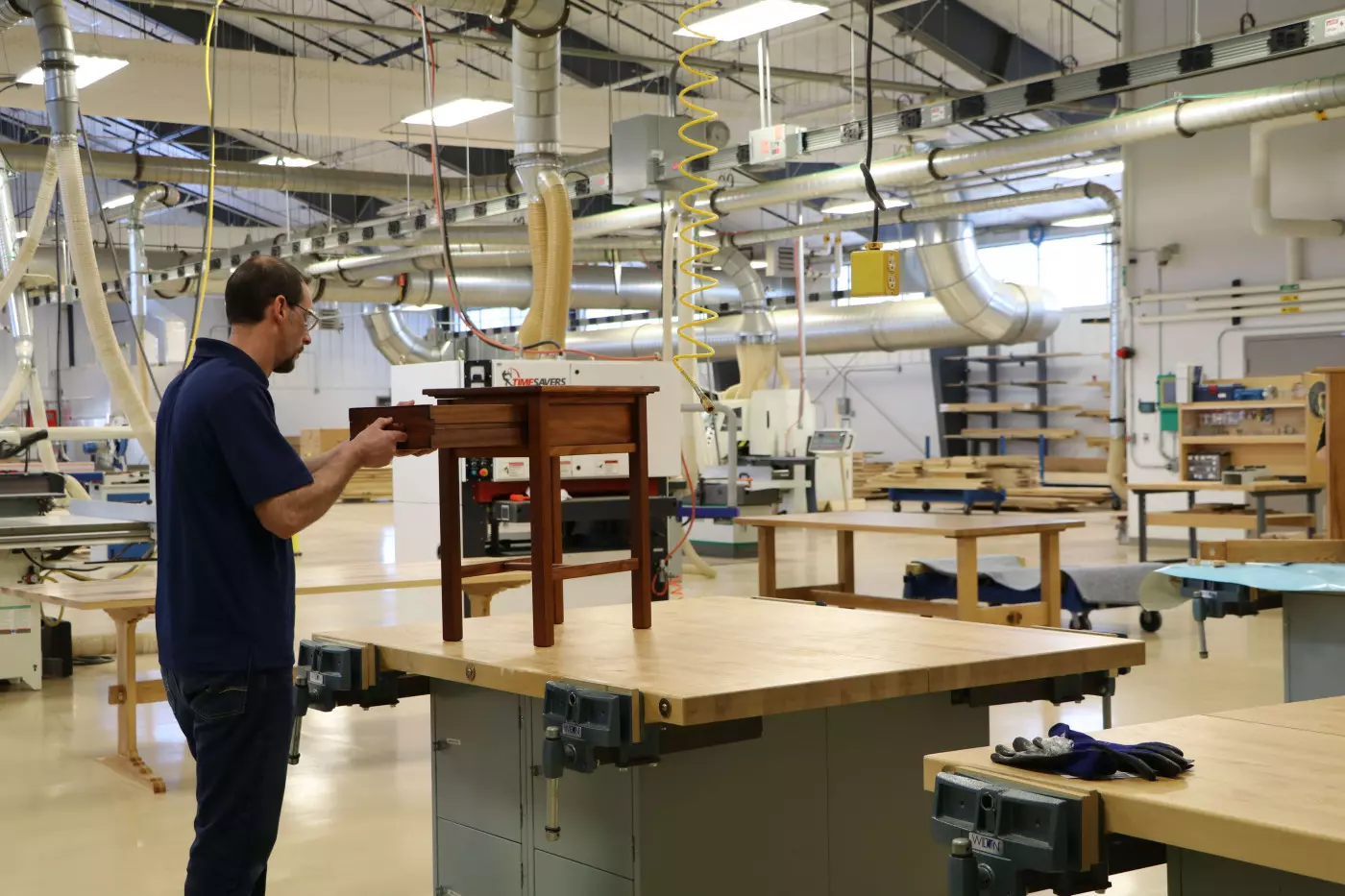 Woodworking Technician Training: Methods, Materials, and Technical Skill Development