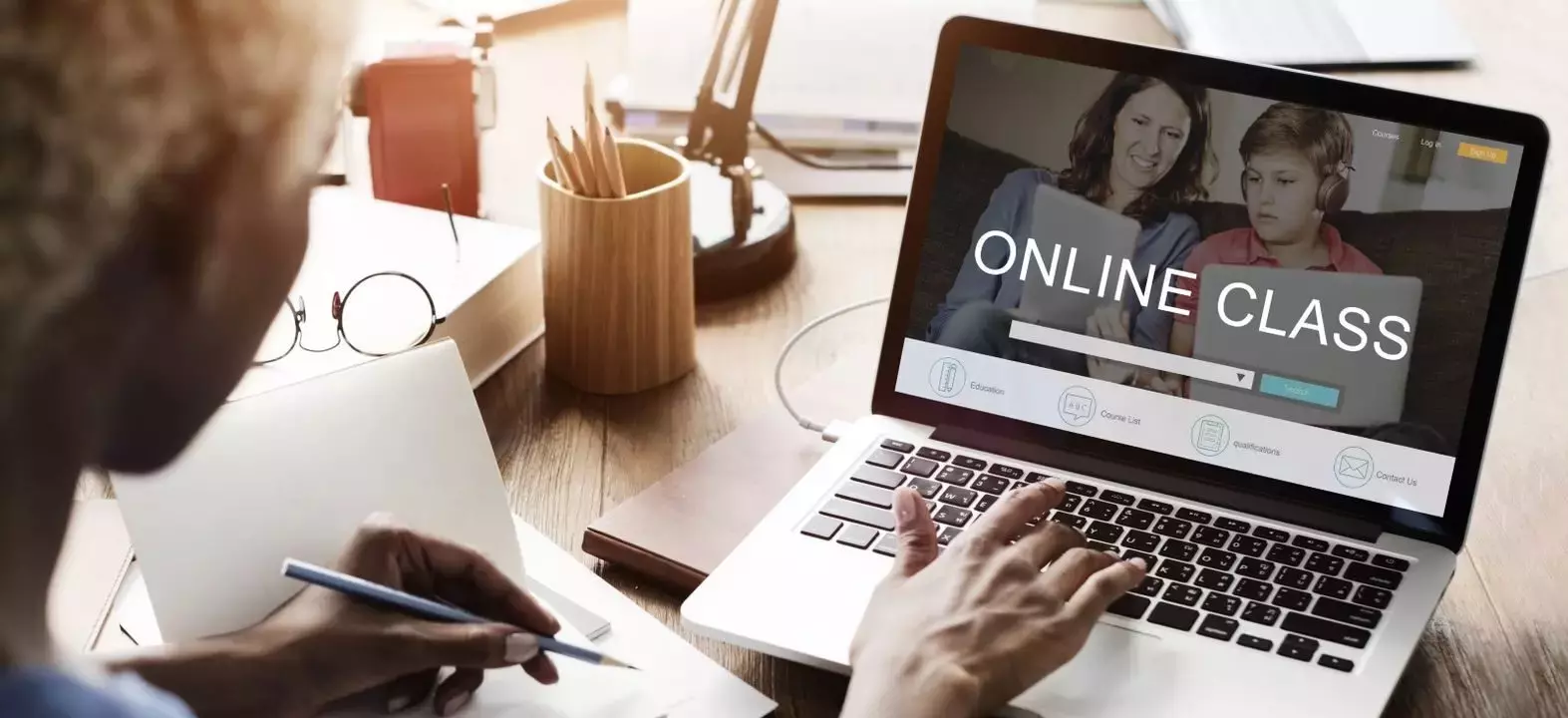 Online English Courses: Expand Your World and Elevate Your Future